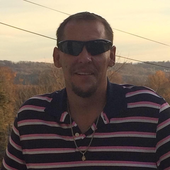 Meet your Posher, Chris - Picture 1 of 1